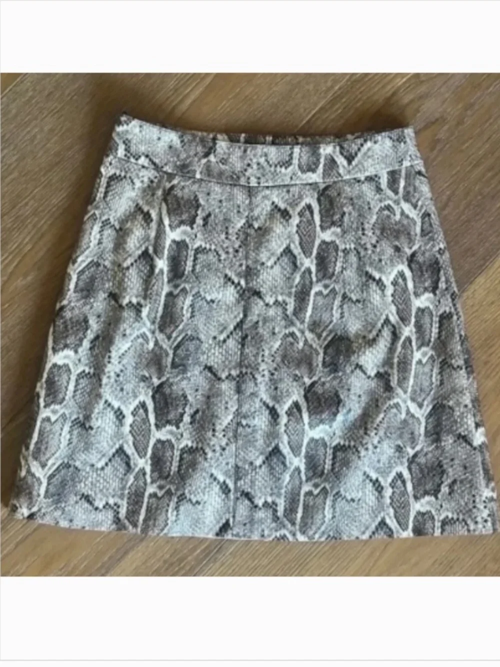 French Connection Snakeskin Mini Skirt Brown Multi Animal Print Size 0 - Picture 8 of 10